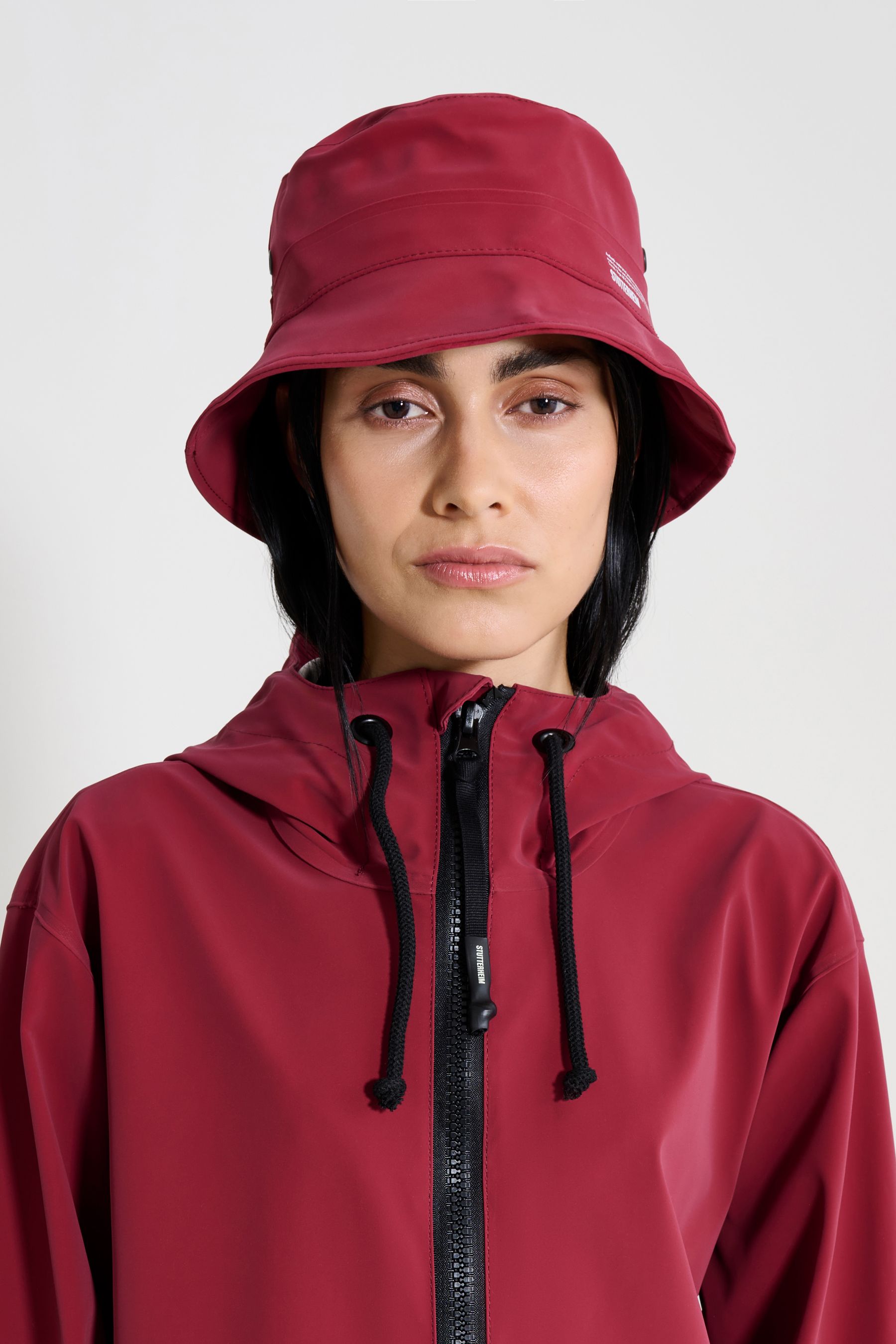 stutterheim beckholmen matte bucket hat burgundy accessories hats-and-scarves bucket-hats