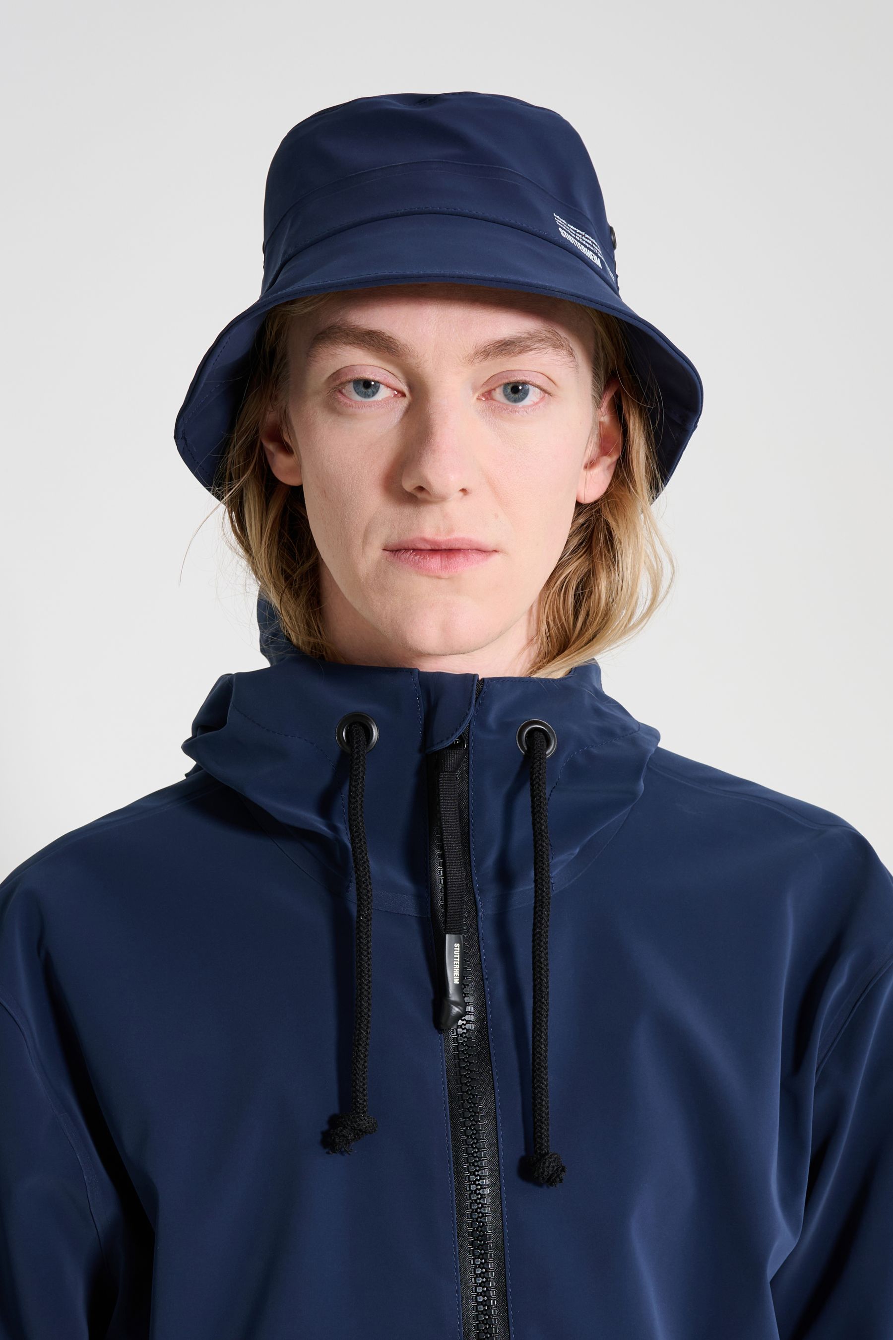 stutterheim beckholmen matte bucket hat navy accessories hats-and-scarves bucket-hats