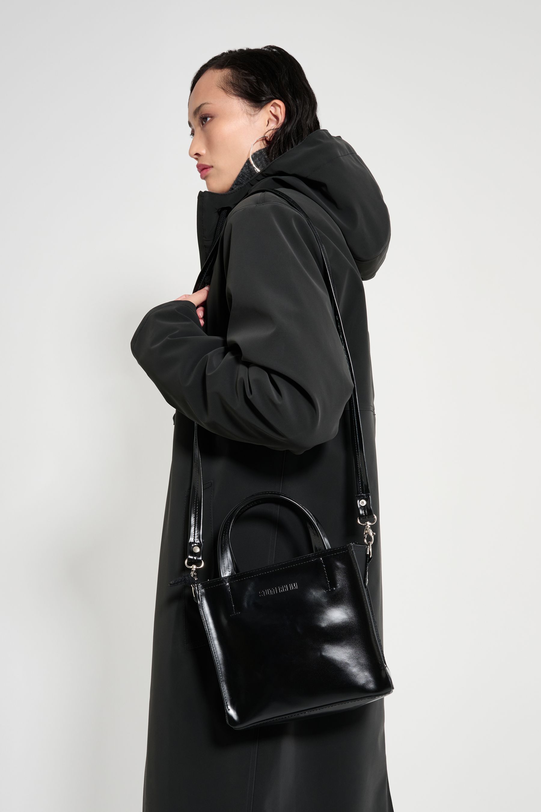 stutterheim biblio bag opal black accessories bags handbags