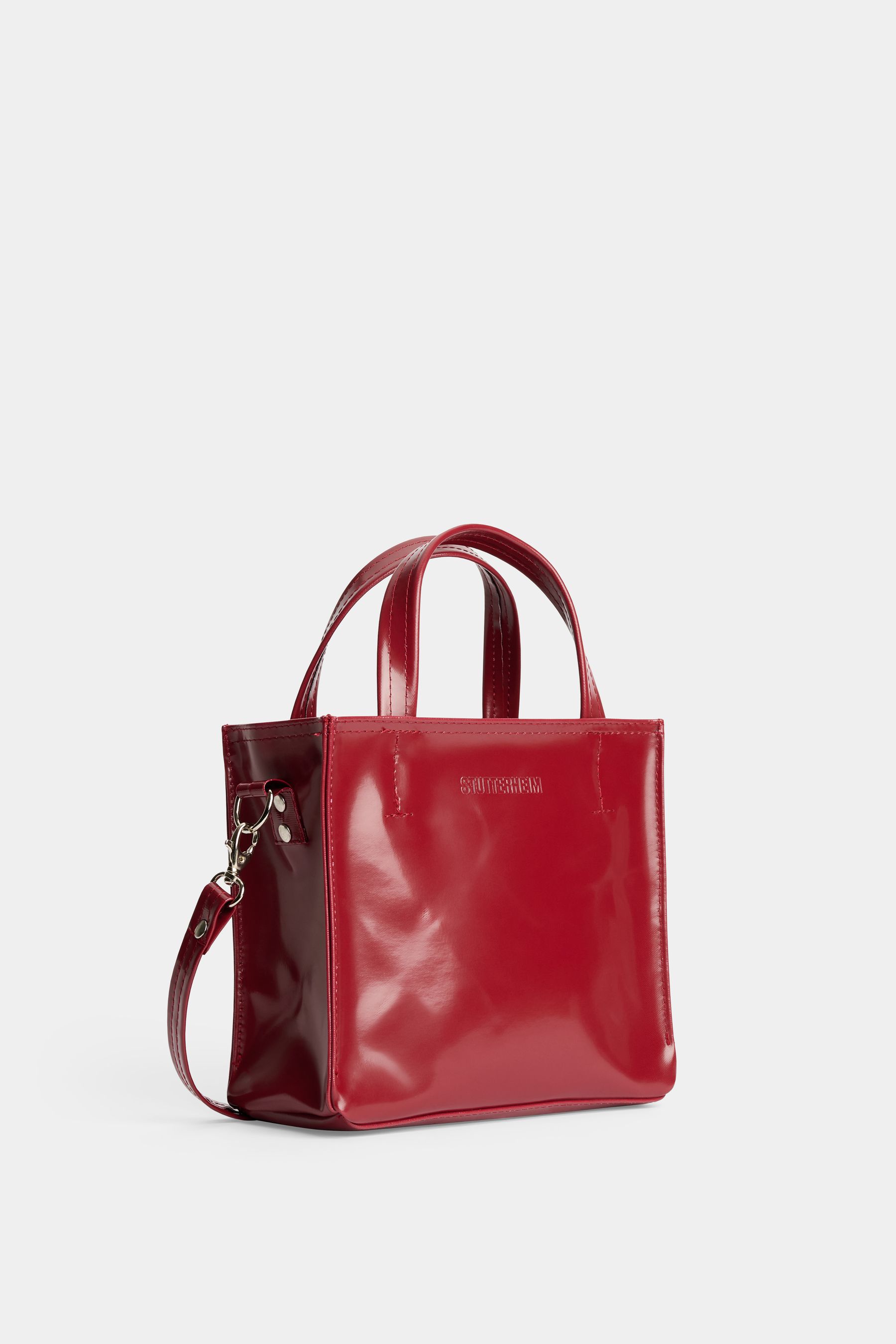 stutterheim biblio bag opal burgundy accessories bags handbags