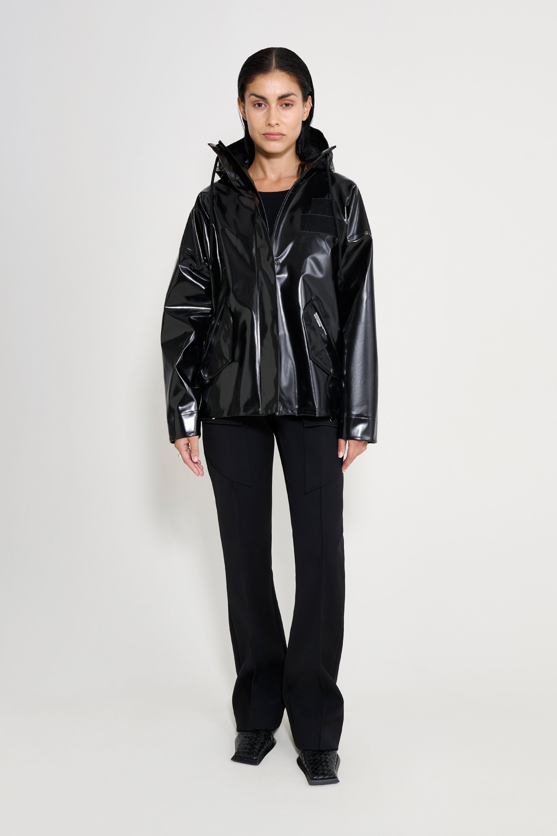 stutterheim faversham opal raincoat black women jackets raincoats