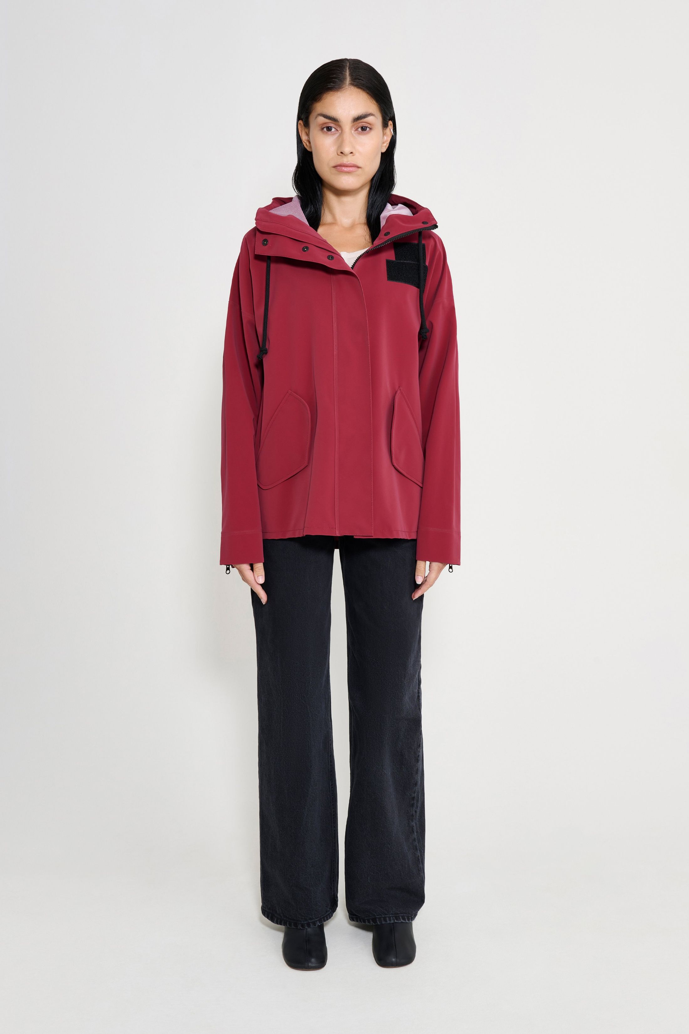 stutterheim faversham matte raincoat burgundy women jackets