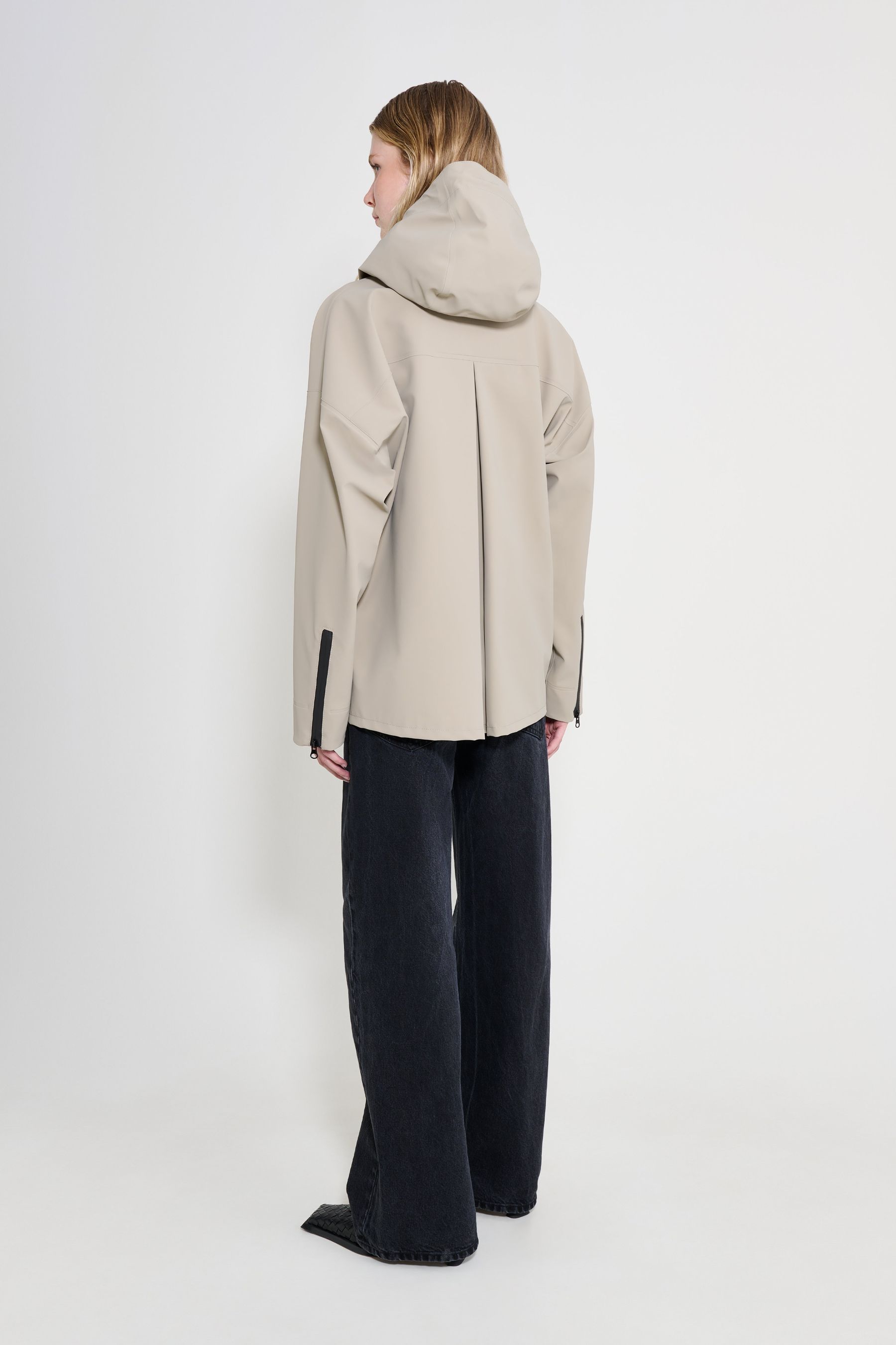 stutterheim faversham matte raincoat potato women jackets