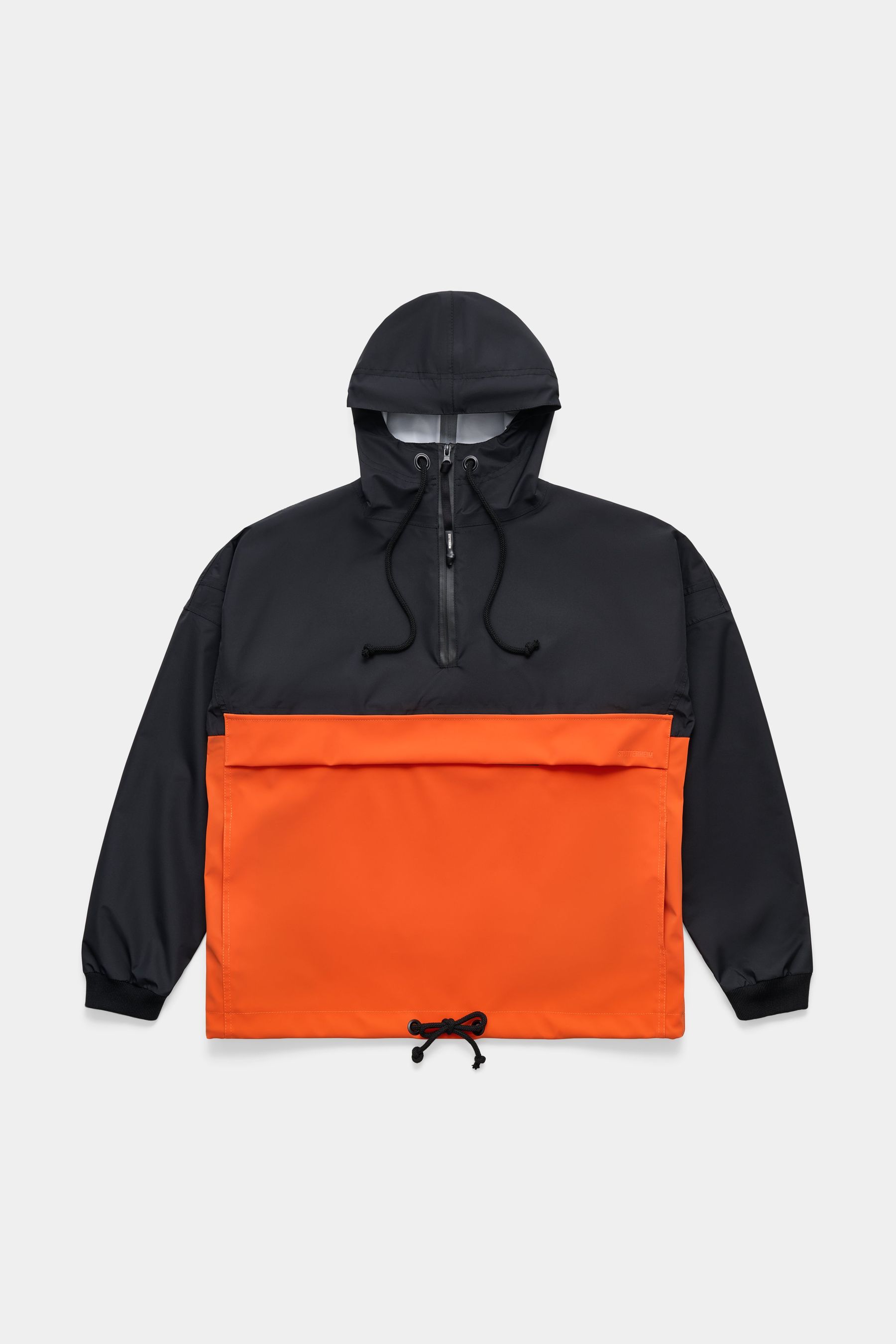stutterheim forsa two-tone matte anorak black/pumpkin men jackets
