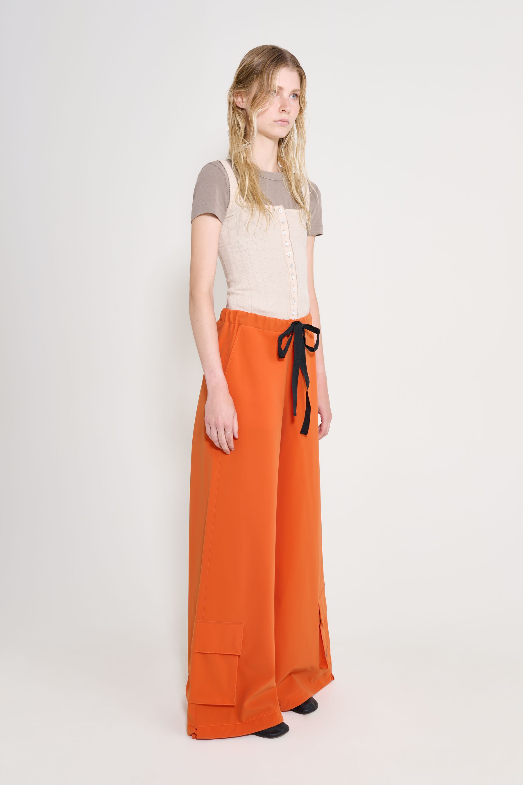 stutterheim karla pocket trousers pumpkin women bottoms