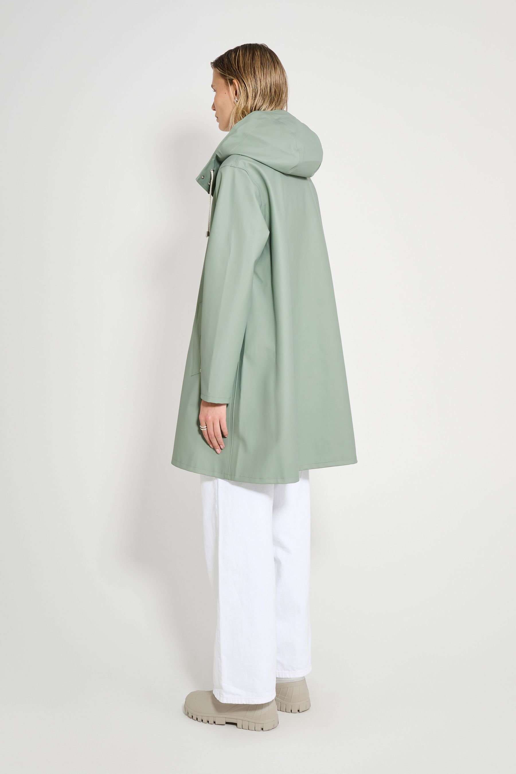 stutterheim mosebacke original a-line raincoat khaki green women jackets