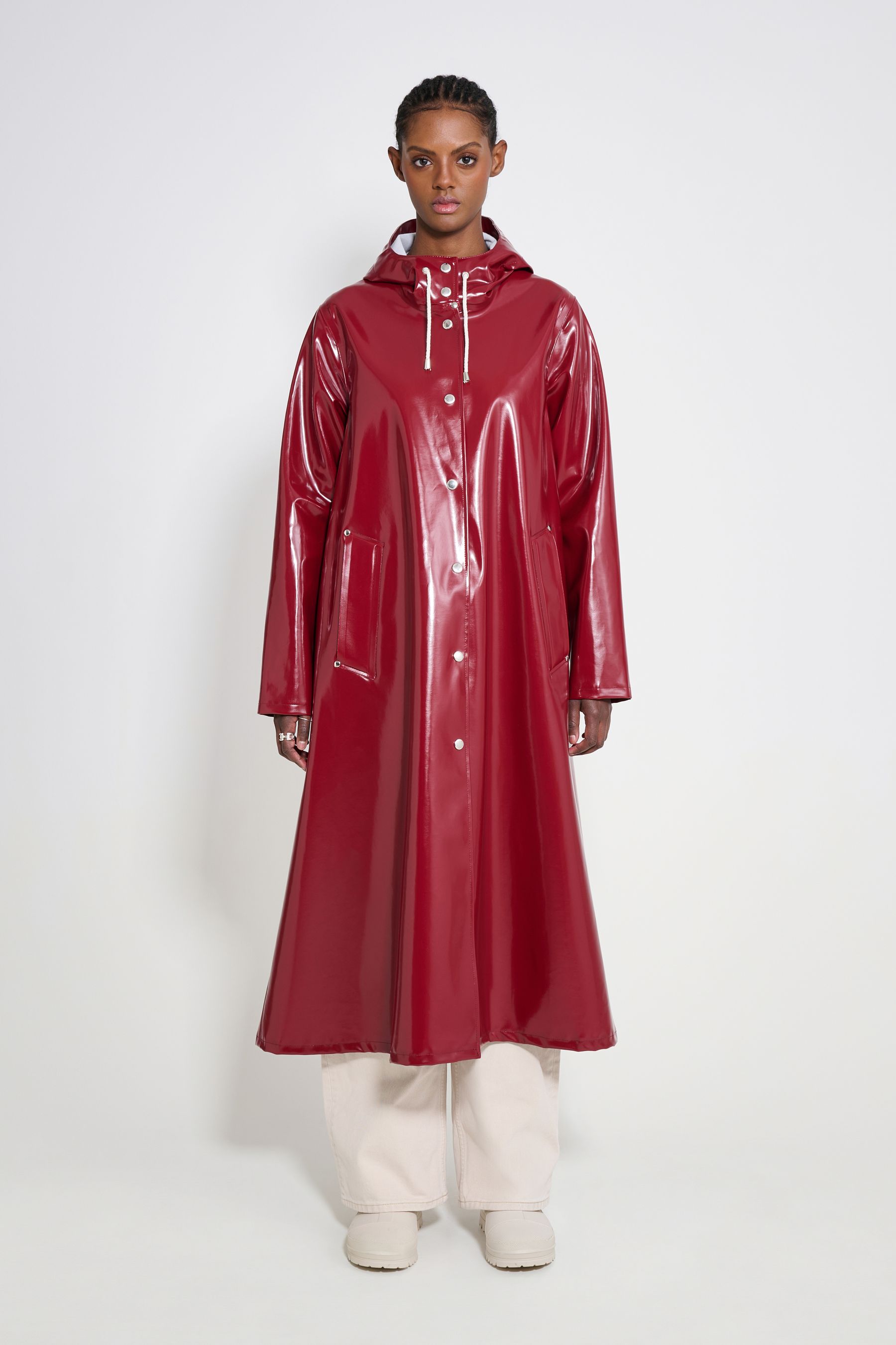 stutterheim mosebacke long opal raincoat burgundy women jackets long-raincoats