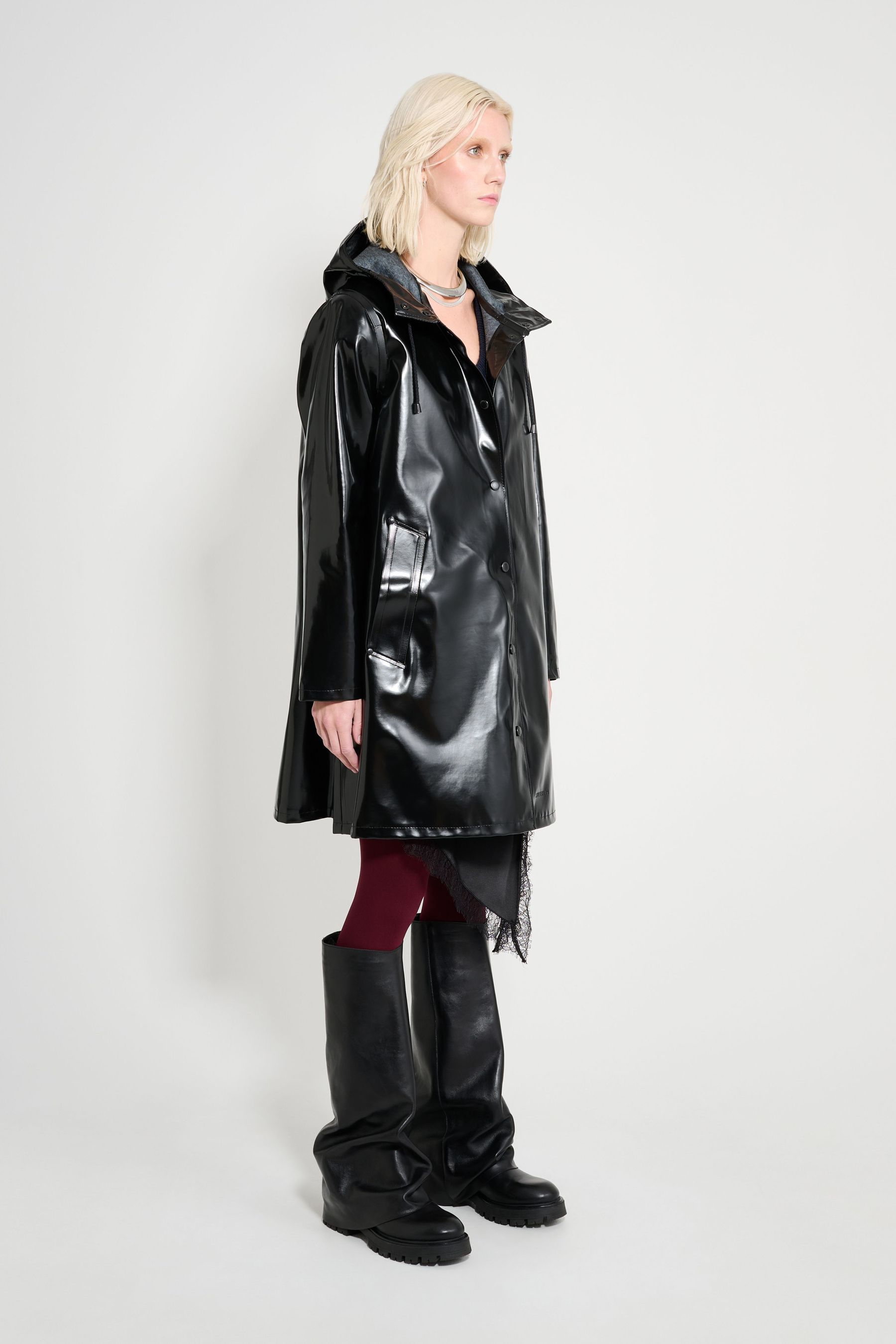 stutterheim mosebacke opal raincoat black women jackets raincoats