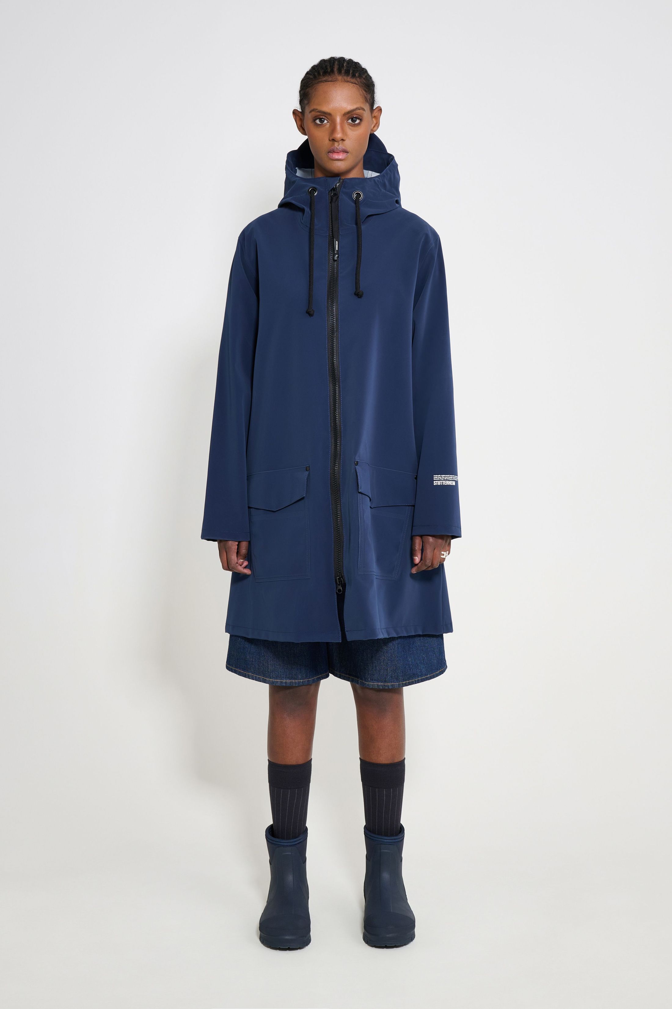 stutterheim mosebacke patch raincoat navy women jackets raincoats