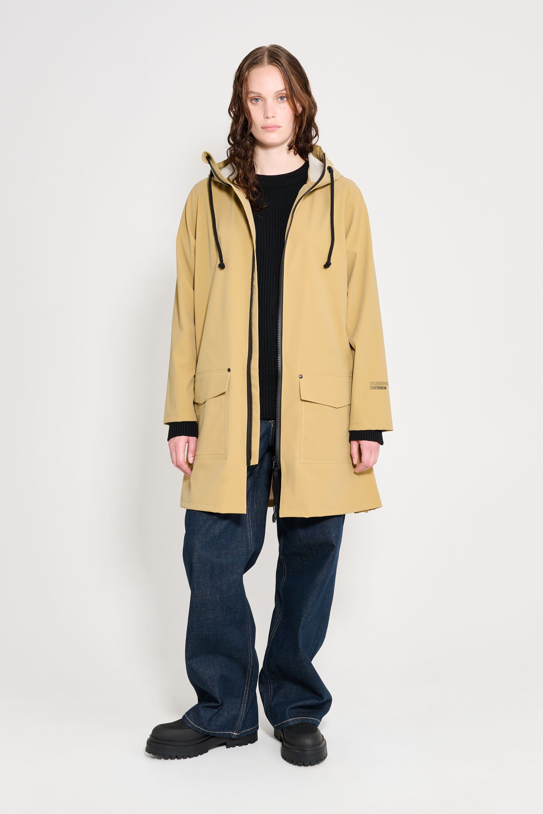 stutterheim mosebacke patch raincoat sand women jackets raincoats