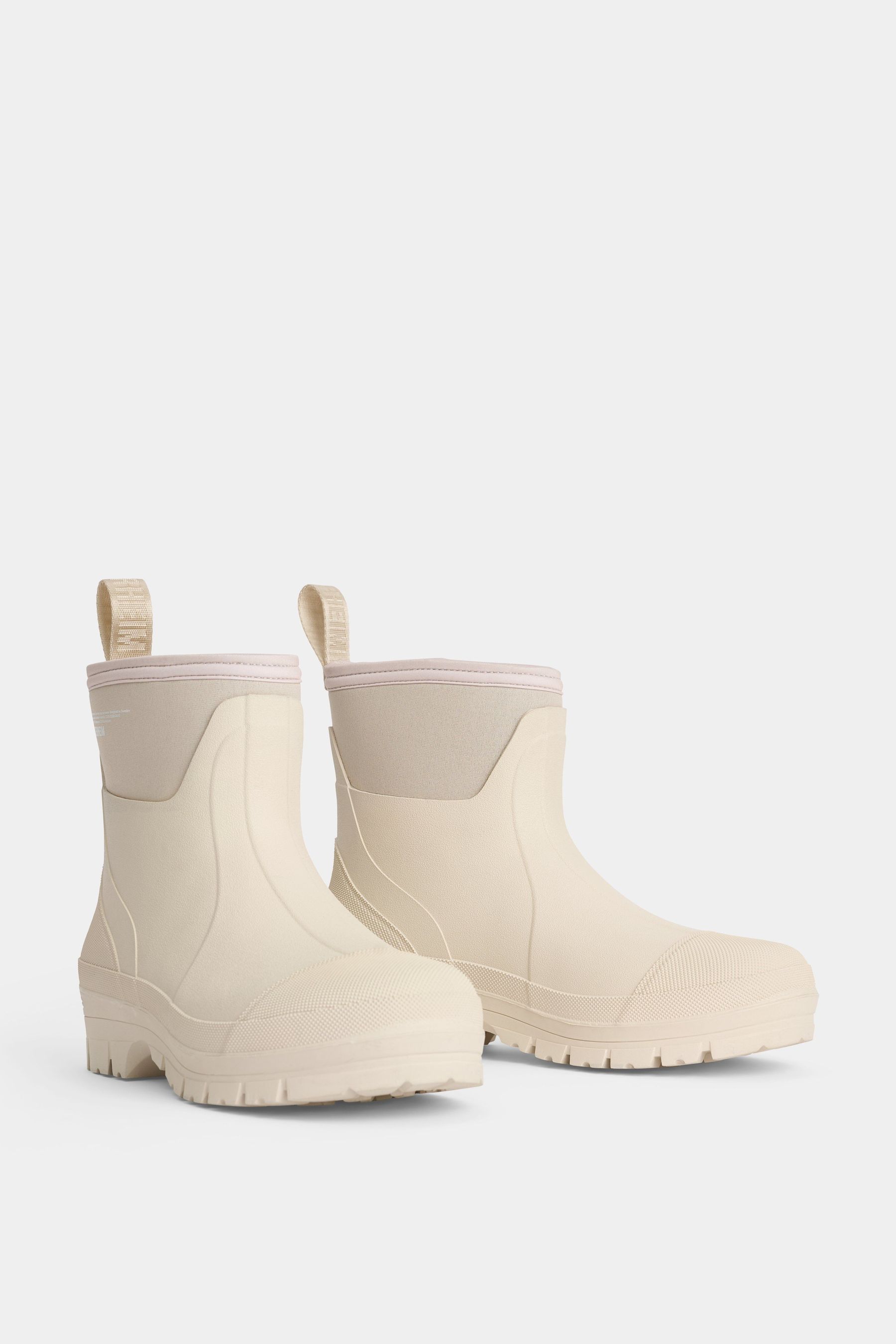 stutterheim puddle walker rain boots light sand footwear chelsea-boots