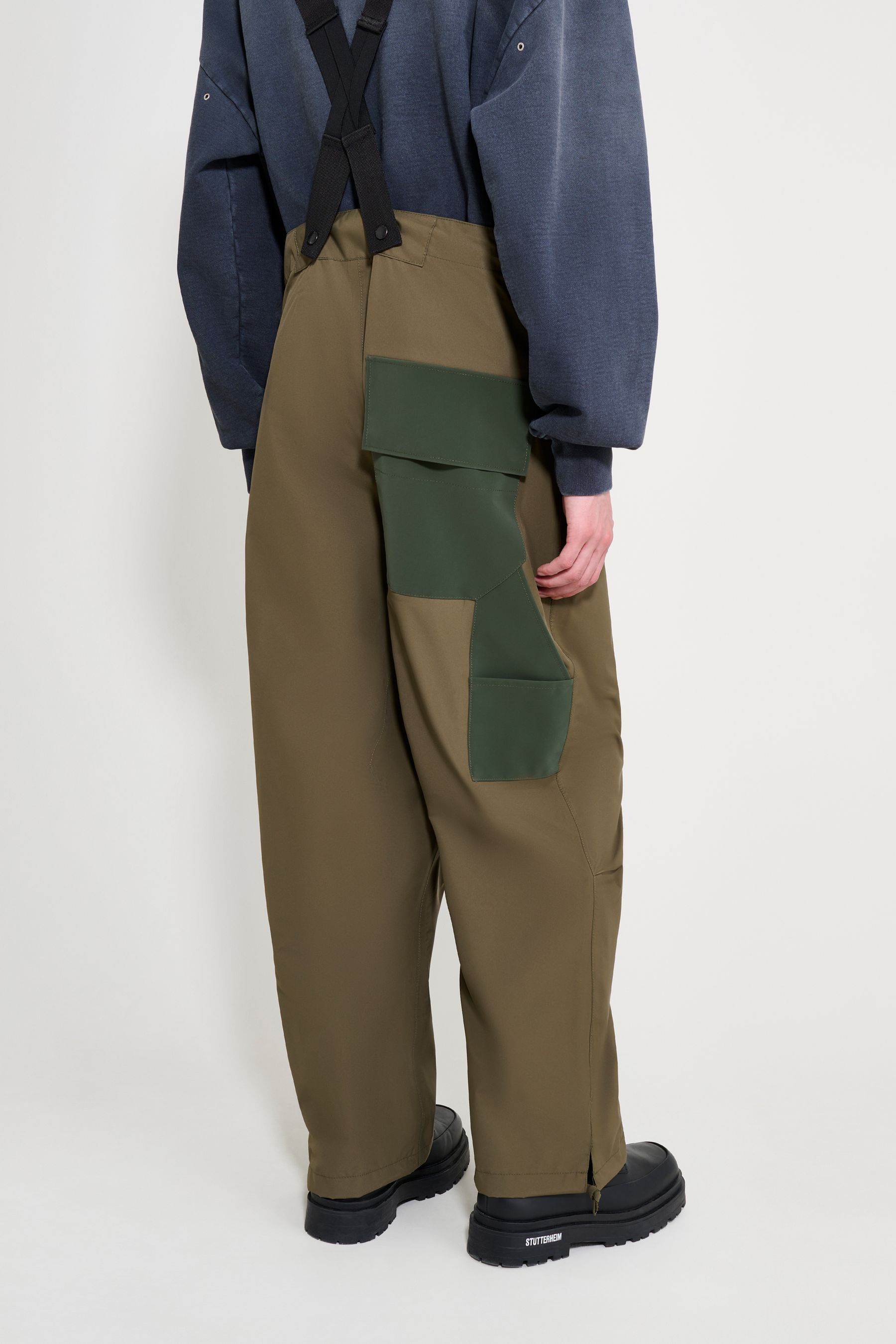 stutterheim space bib trousers green men