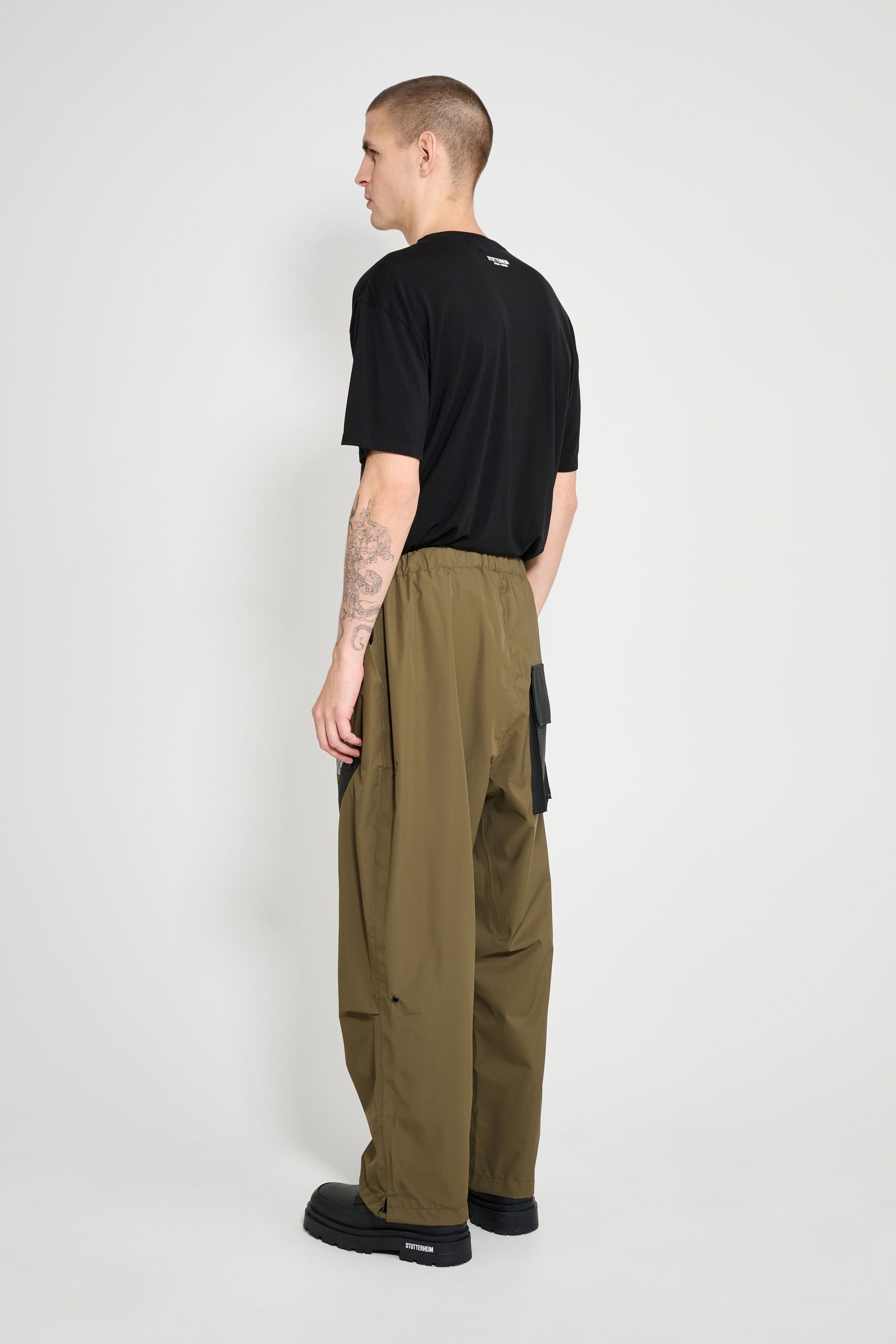stutterheim space trousers green men
