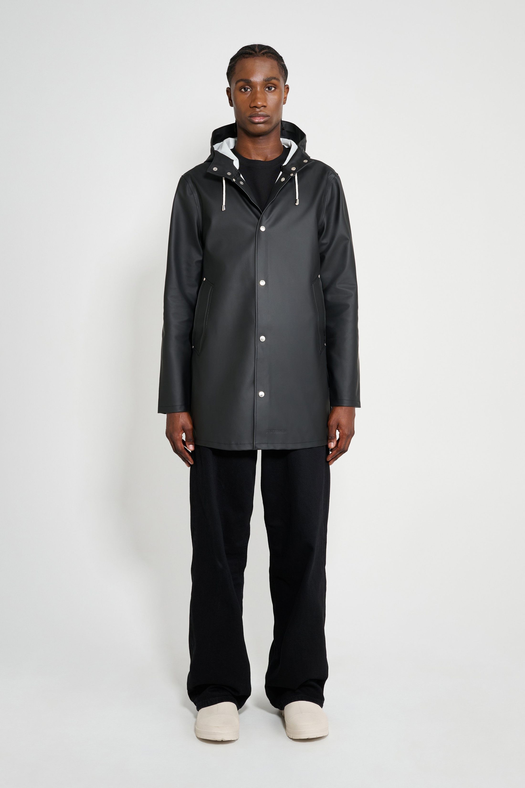 stutterheim stockholm original raincoat black men jackets raincoats