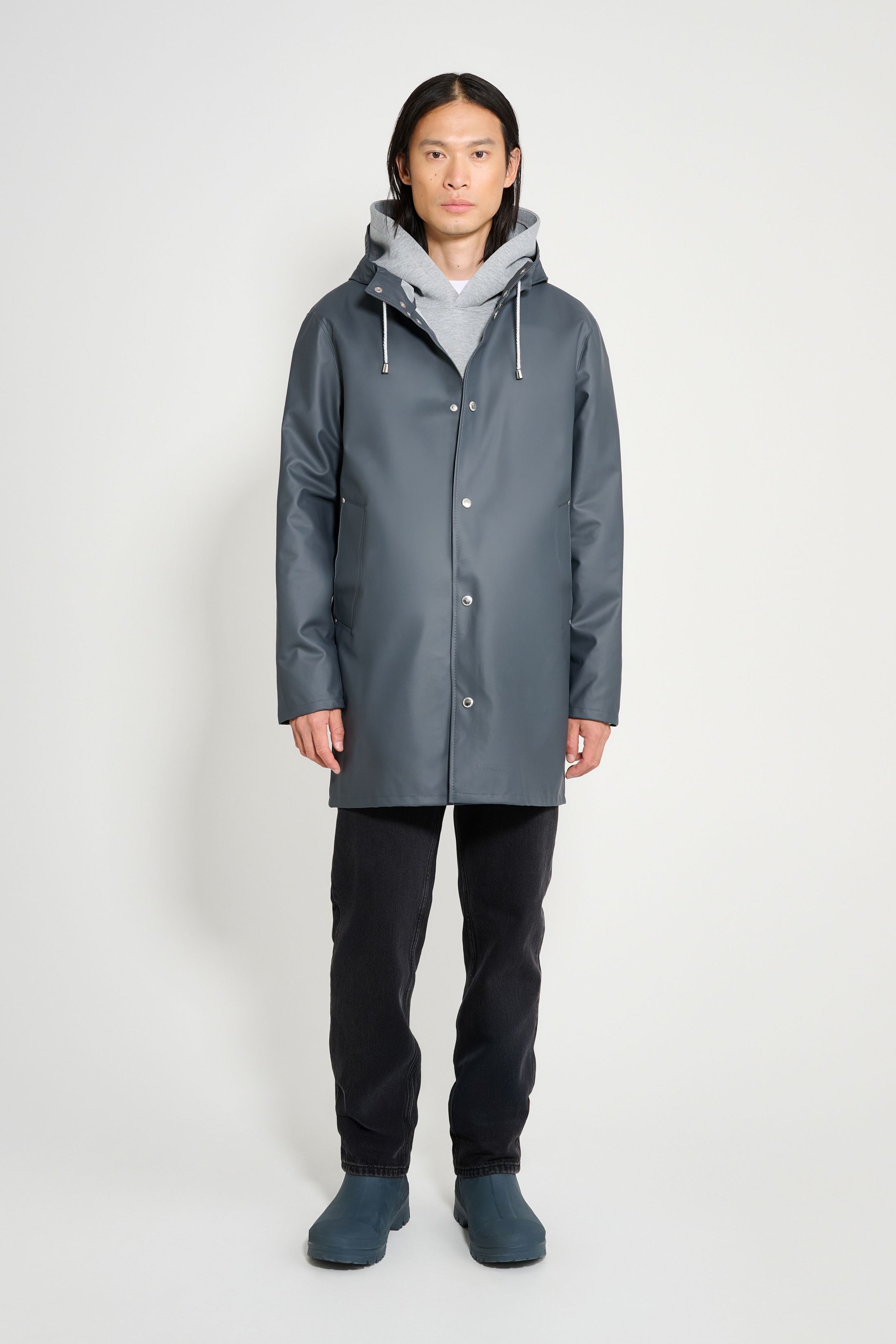 stutterheim stockholm lightweight raincoat charcoal men jackets raincoats