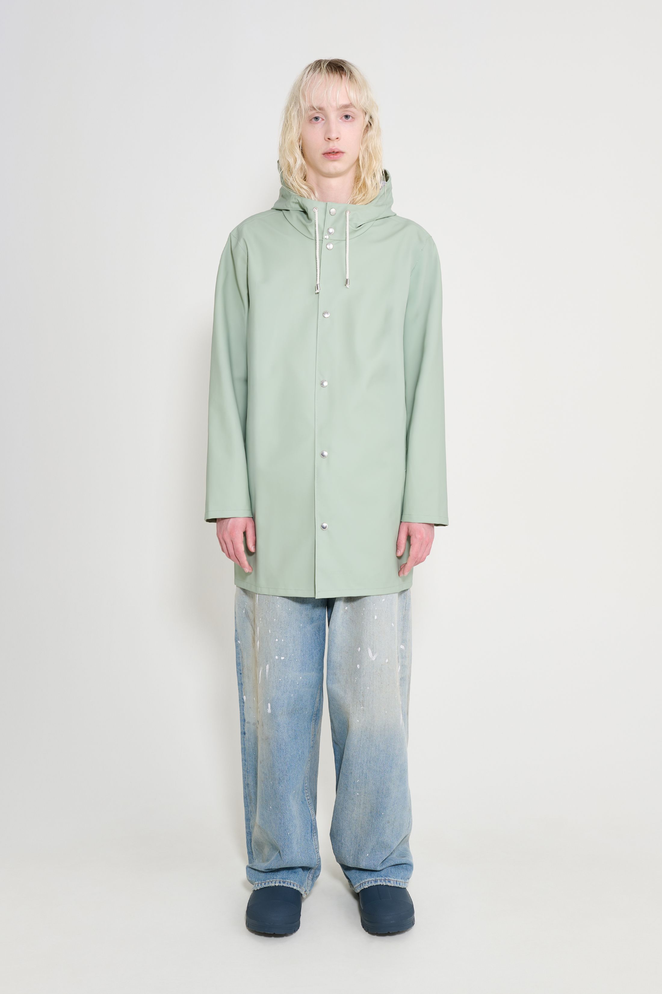 stutterheim stockholm lightweight raincoat sage men jackets raincoats