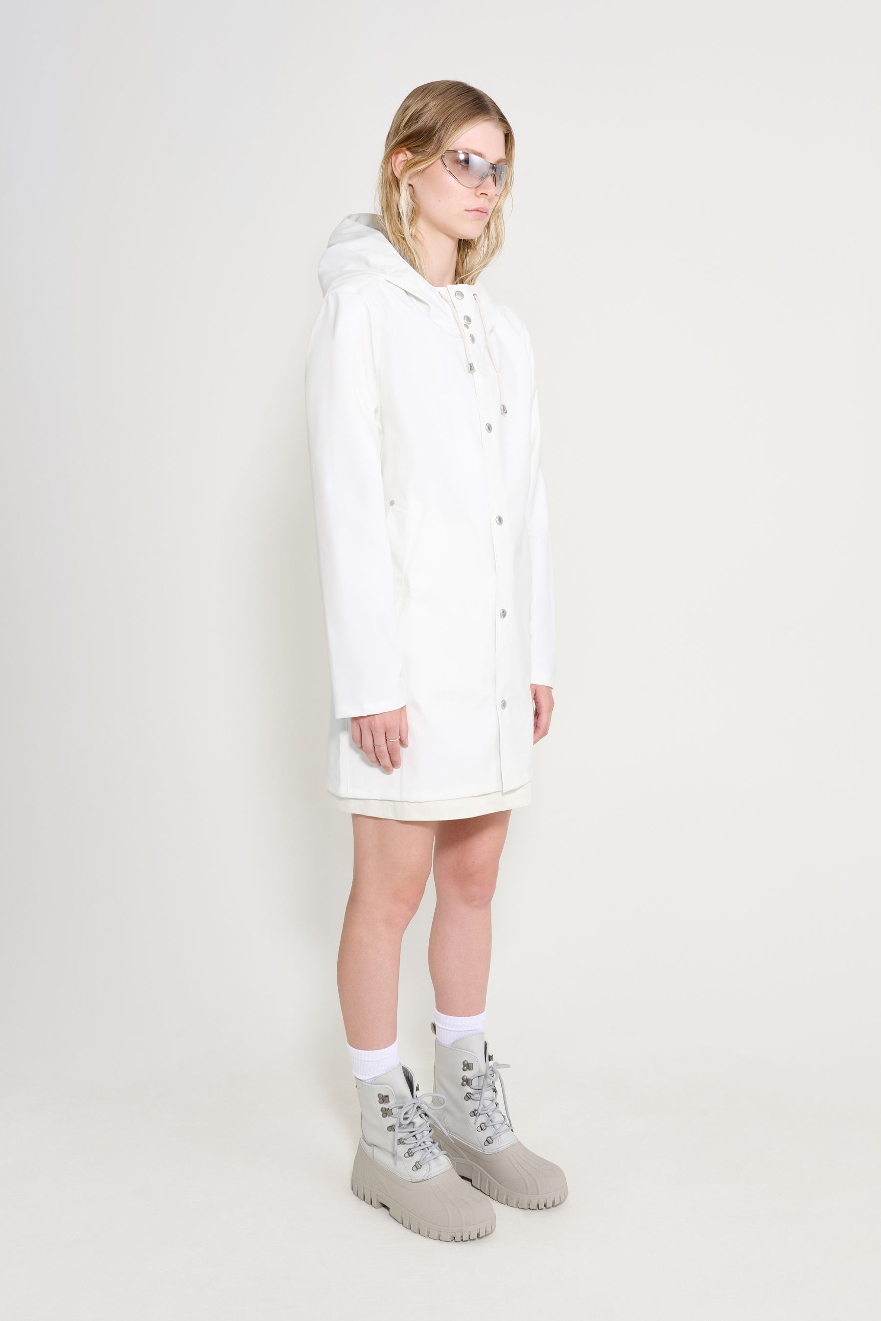 stutterheim stockholm lightweight raincoat white women jackets raincoats