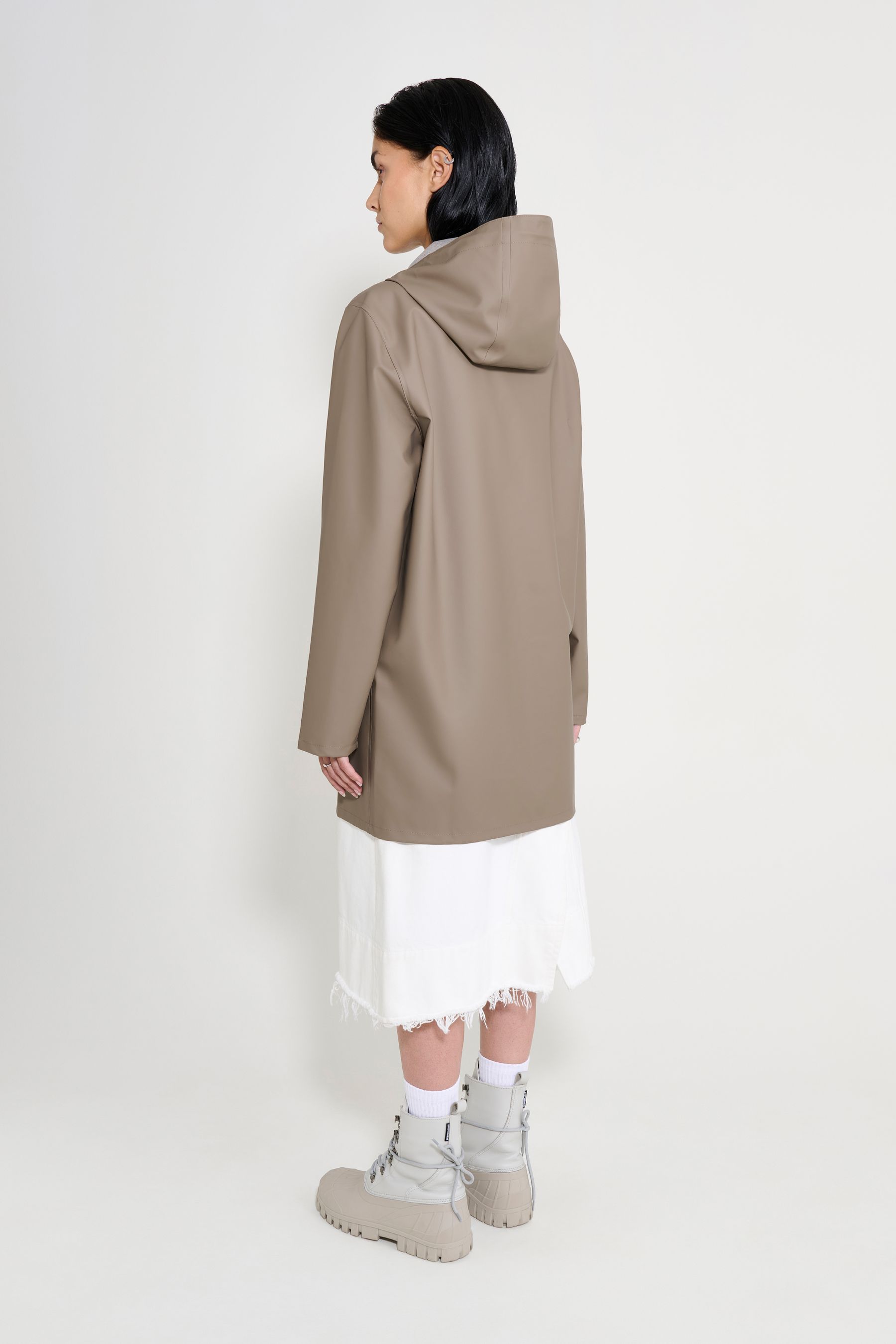 stutterheim stockholm lightweight raincoat mole women jackets raincoats