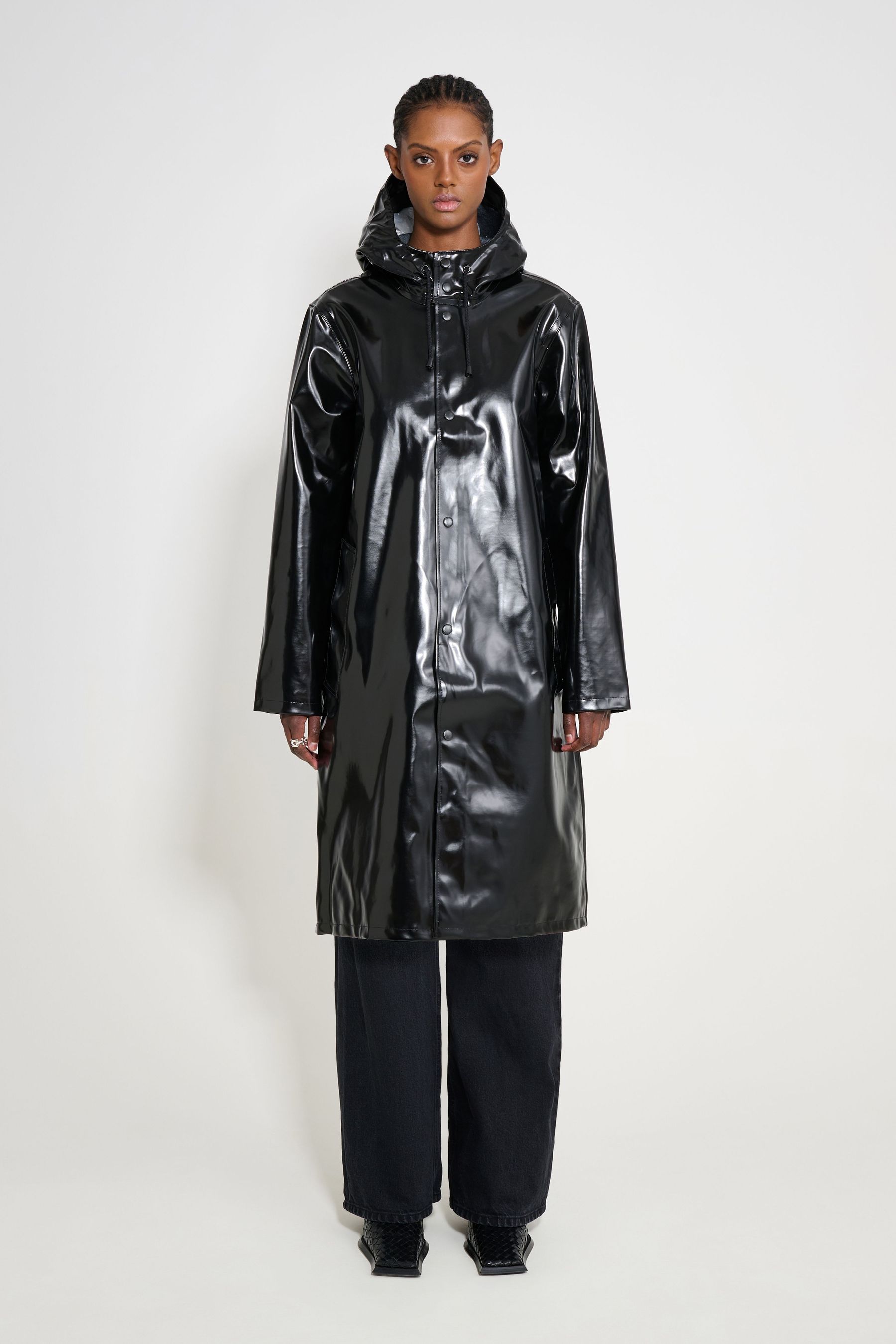stutterheim stockholm long opal raincoat black women jackets long-raincoats