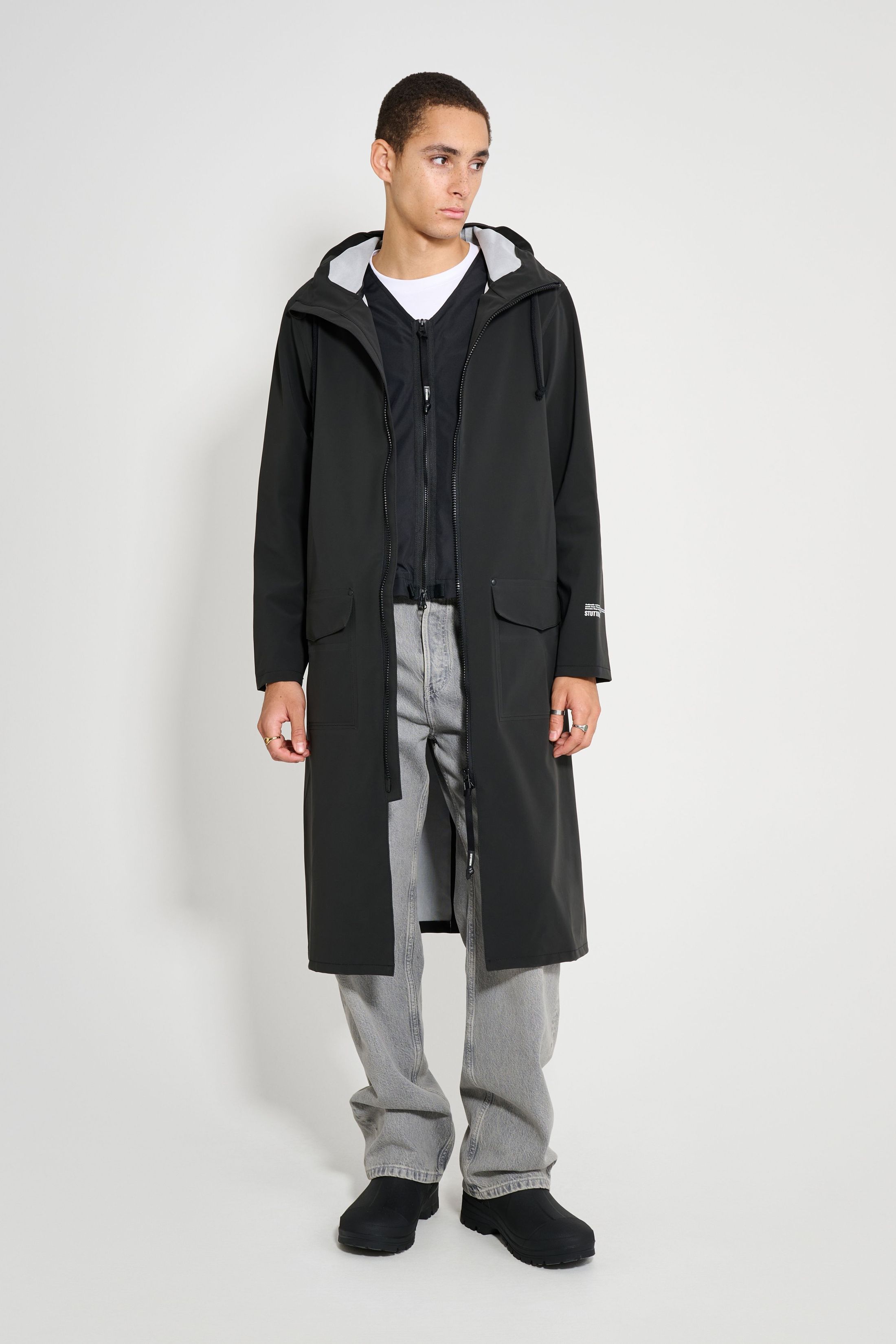 stutterheim stockholm long patch raincoat black men jackets long-raincoats