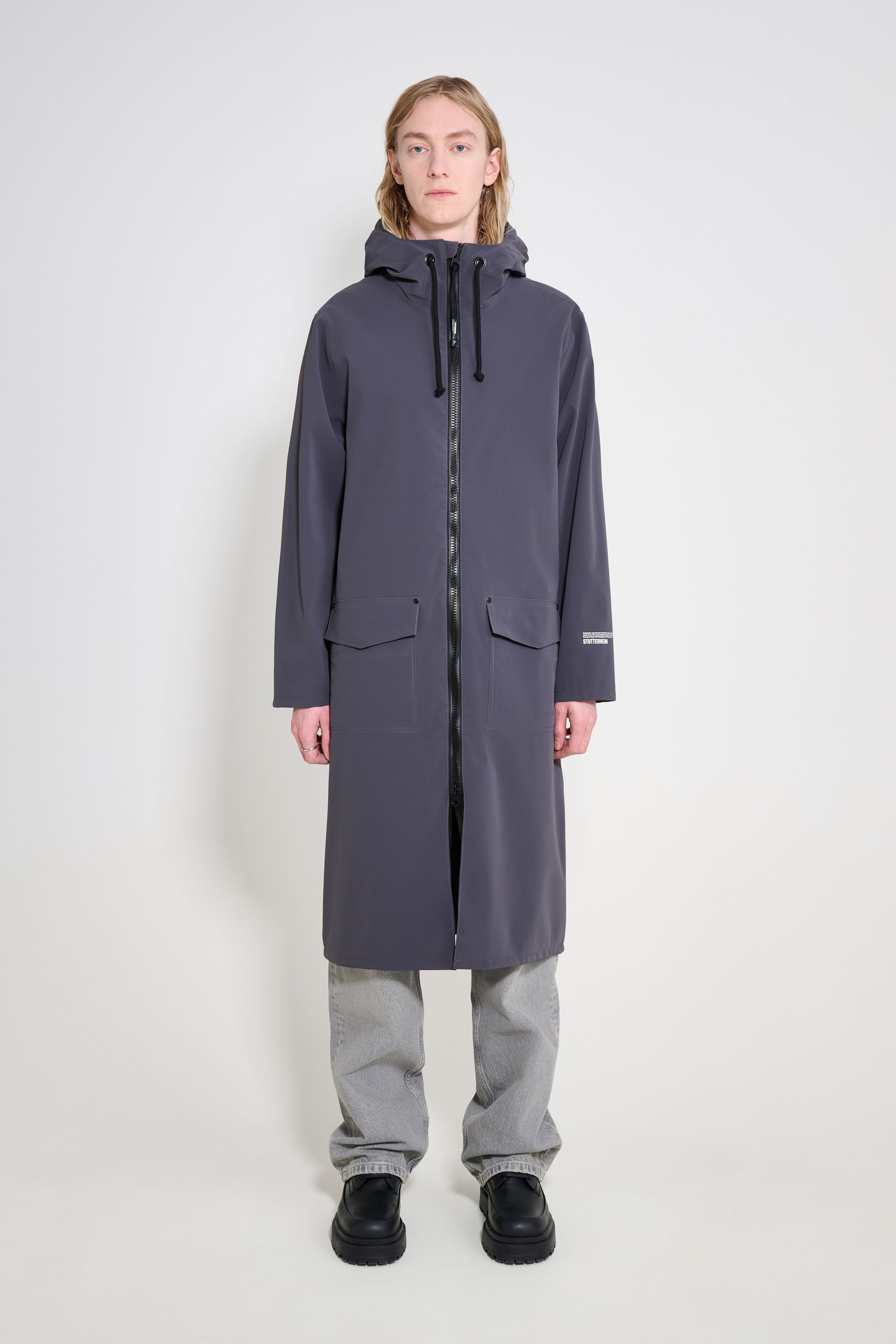 stutterheim stockholm long patch raincoat mystic blue men jackets long-raincoats