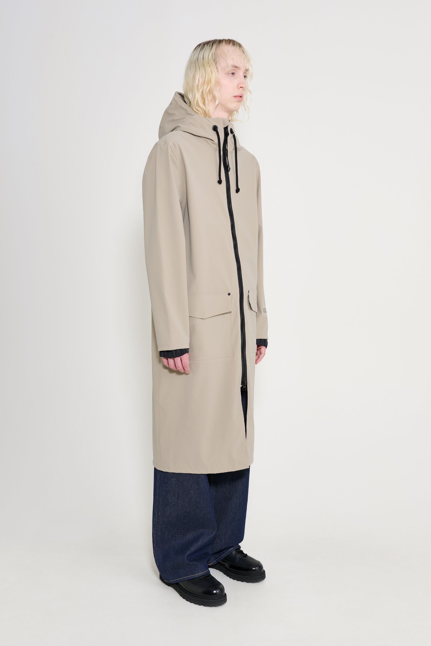 stutterheim stockholm long patch raincoat potato men jackets long-raincoats