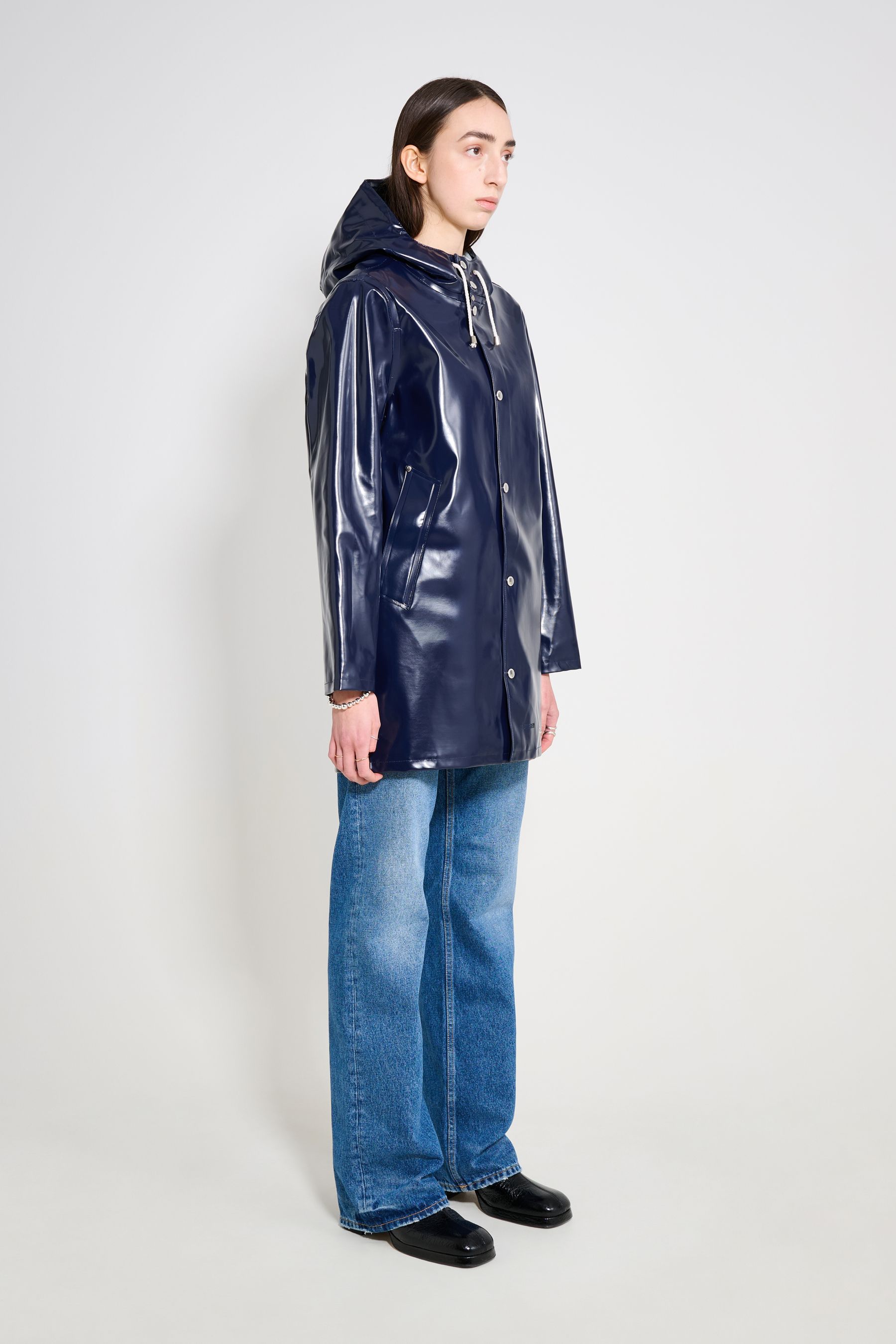 stutterheim stockholm opal raincoat navy women jackets raincoats