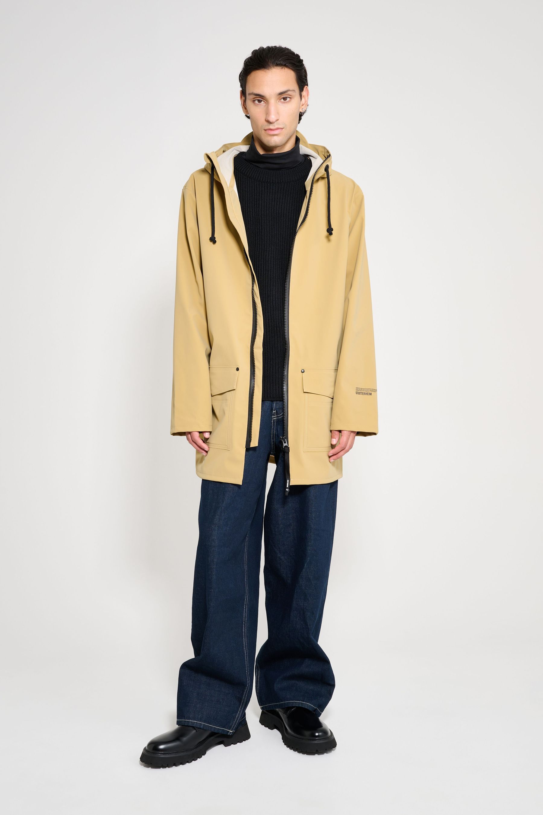stutterheim stockholm patch raincoat sand men jackets raincoats