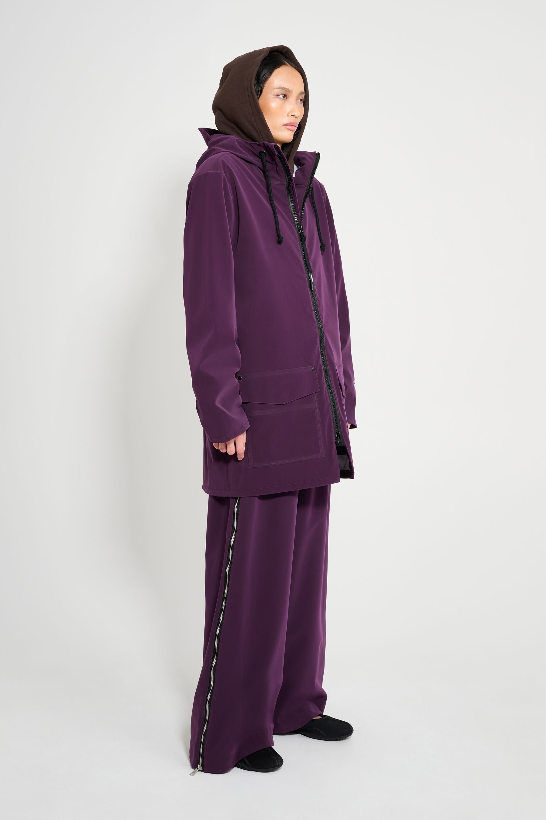 stutterheim stockholm patch raincoat purple haze women jackets raincoats