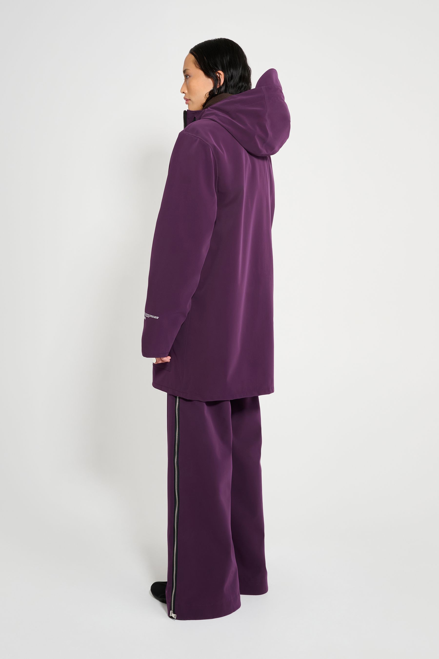 stutterheim stockholm patch raincoat purple haze women jackets raincoats