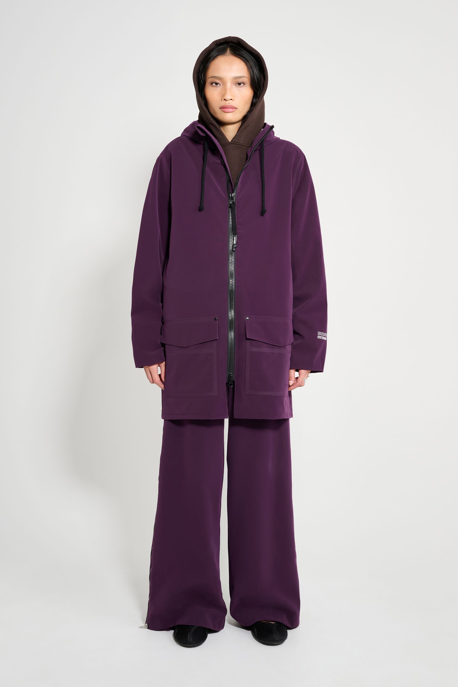 stutterheim stockholm patch raincoat purple haze women jackets raincoats