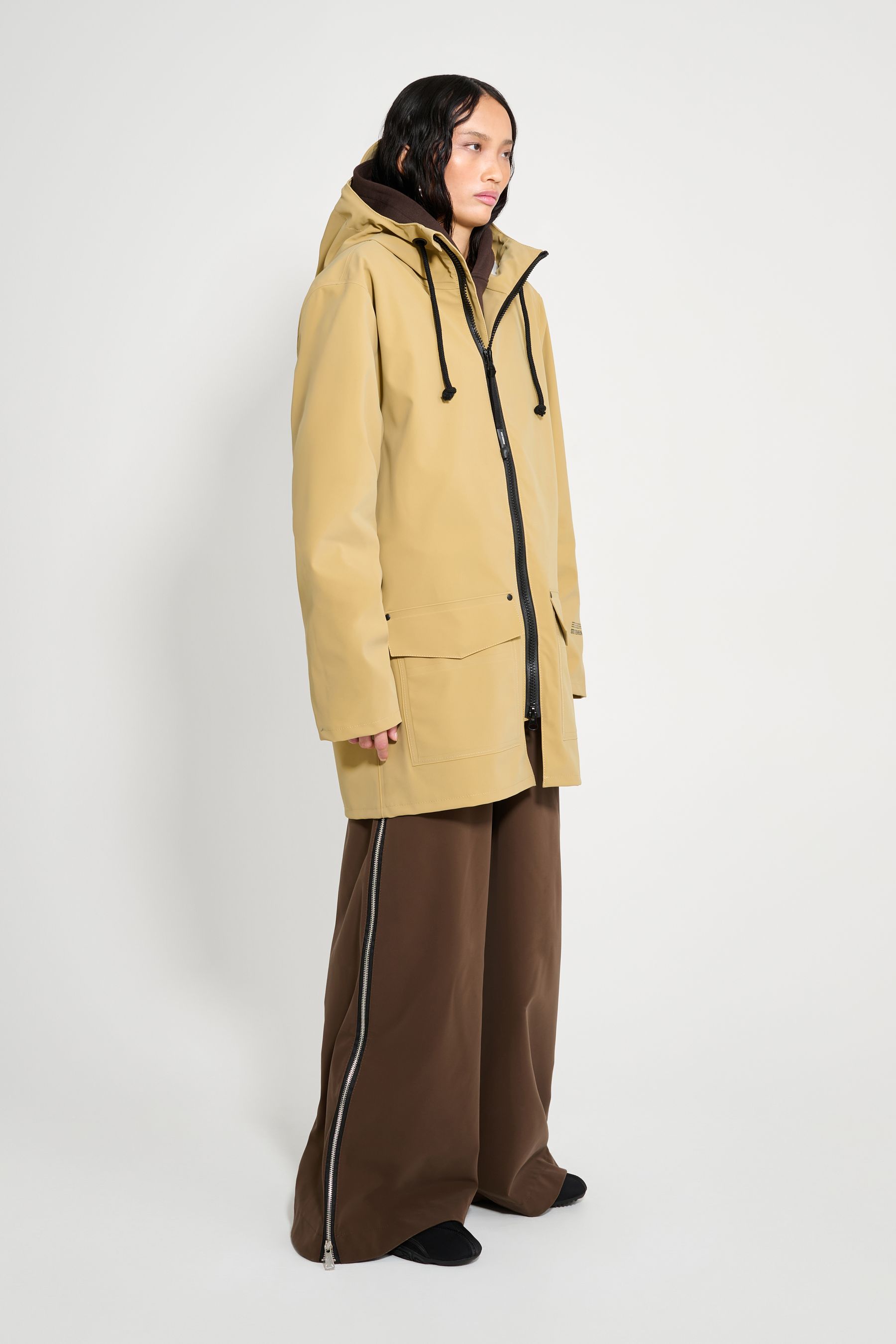 stutterheim stockholm patch raincoat sand women jackets raincoats