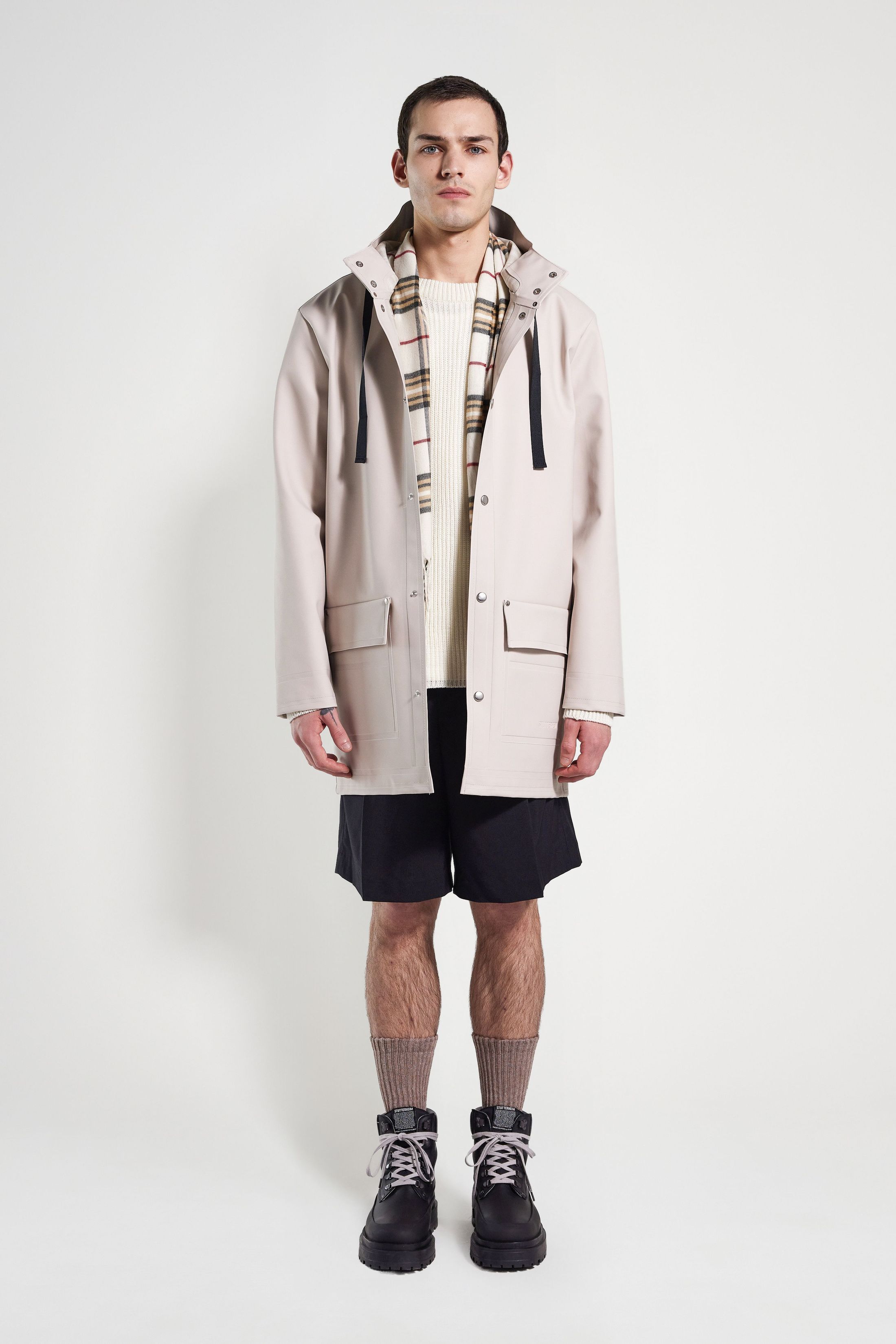 stutterheim men's raincoat light sand men jackets raincoats