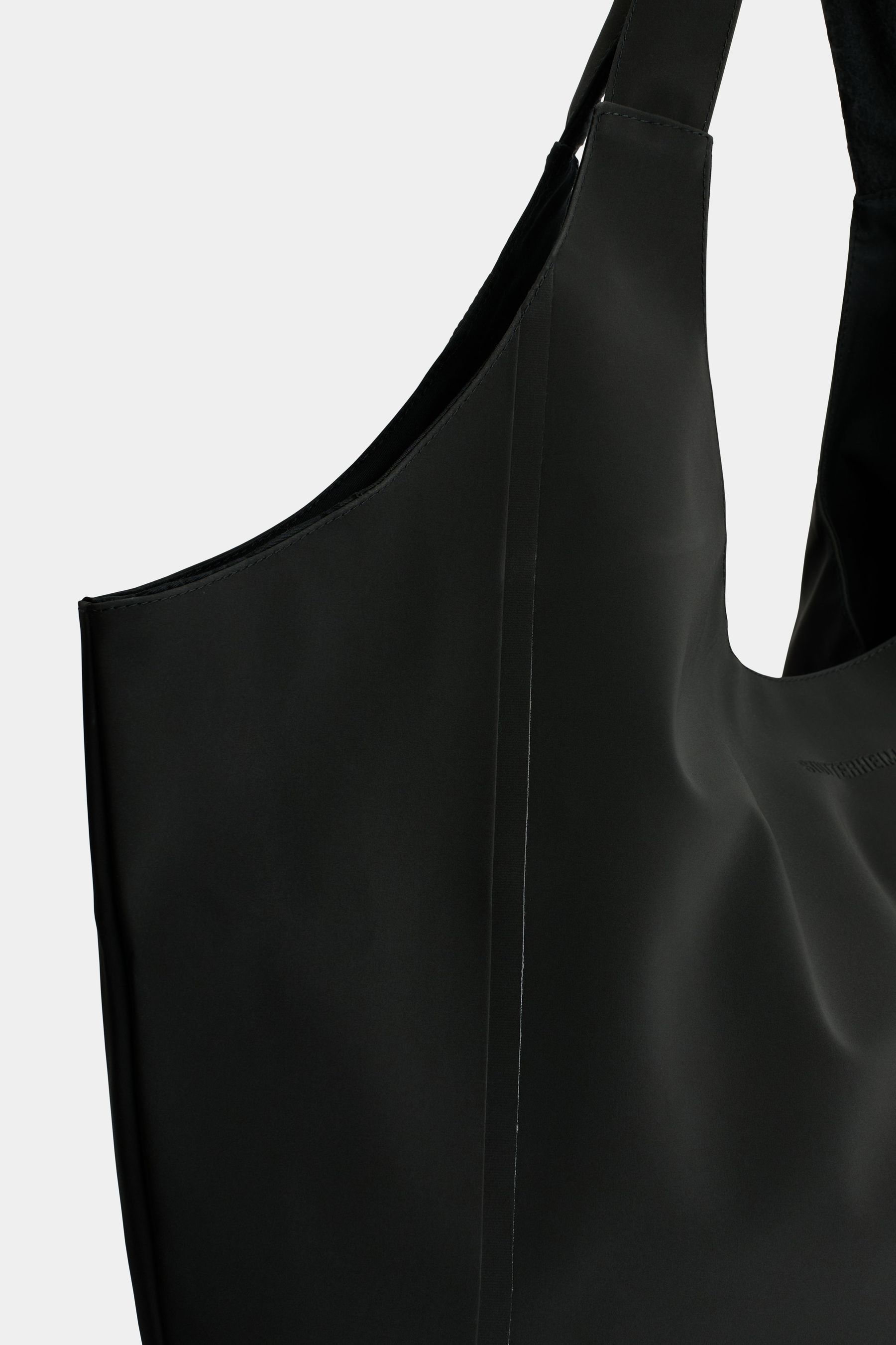 stutterheim svea puffer bag matte black accessories bags tote-bags