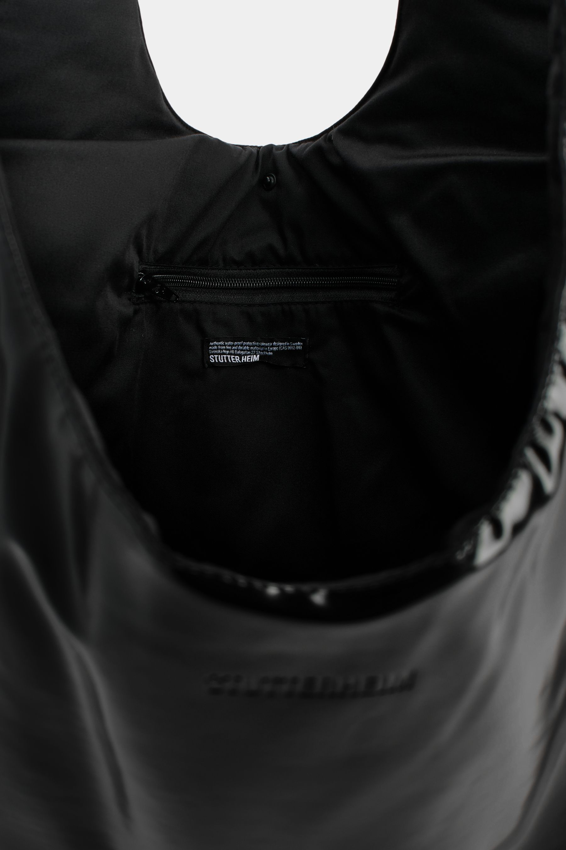 stutterheim svea puffer bag opal black accessories bags tote-bags