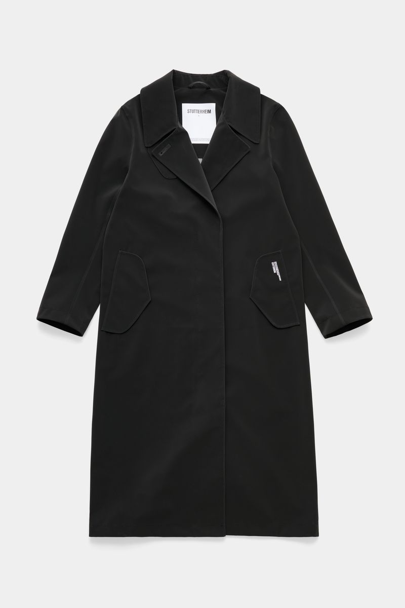 Stutterheim Wayfair LW Raincoat Matte Black